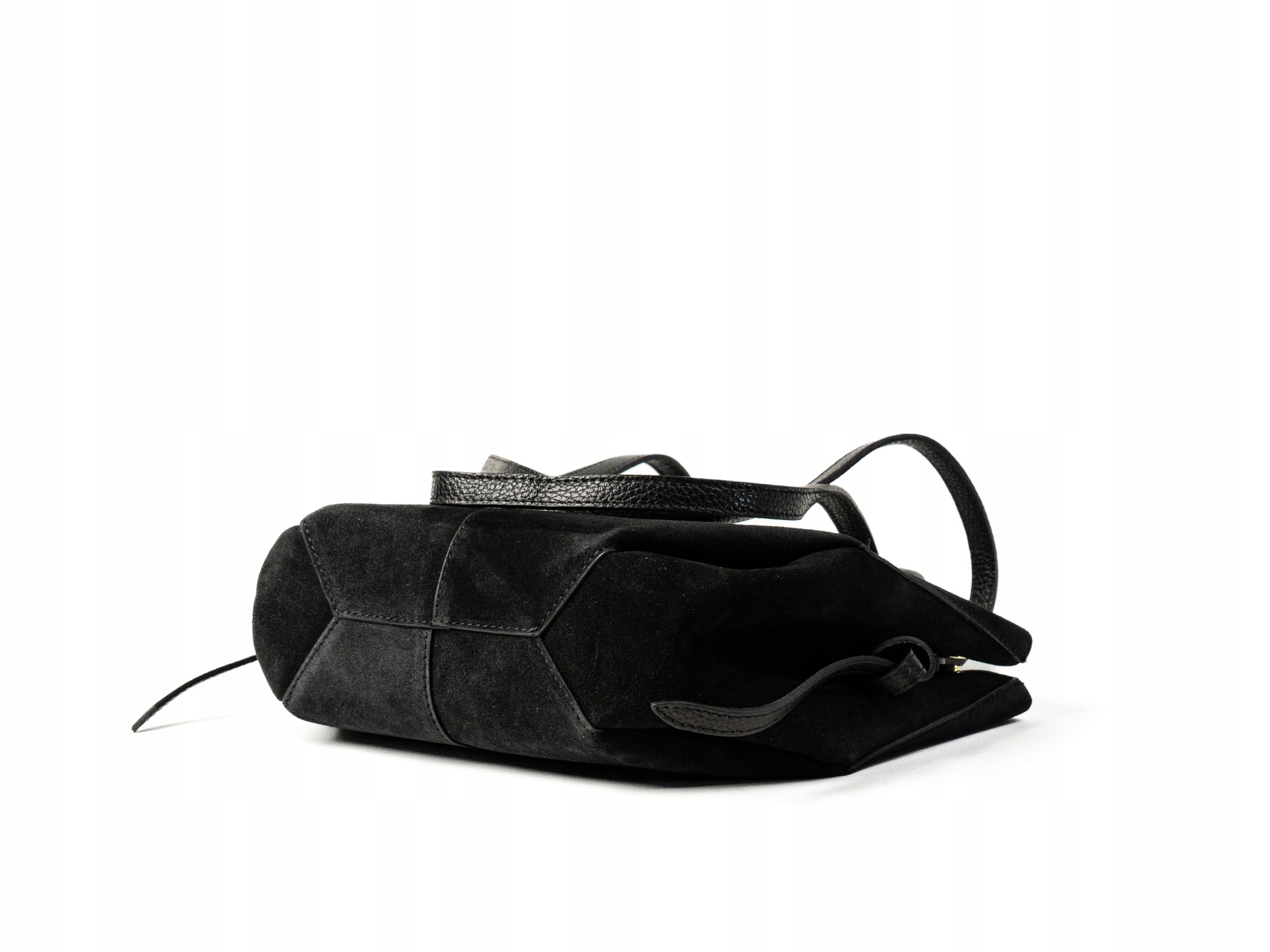 TOREBKA POLA MAŁA ZAMSZOWA CZARNA - obrazek 3