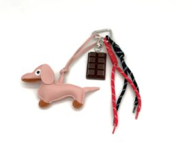 Brelok „Jamnik” Różowy