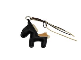 BRELOK PONY SKÓRZANY CZARNY